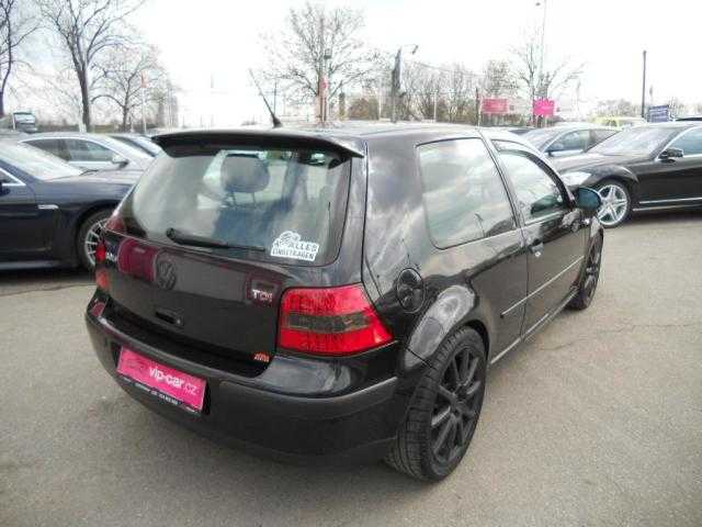 Volkswagen Golf hatchback 74kW nafta 200203