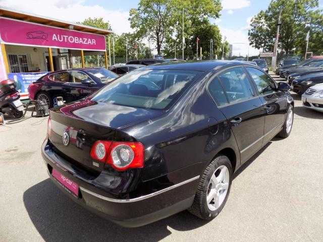 Volkswagen Passat sedan 103kW nafta 200711