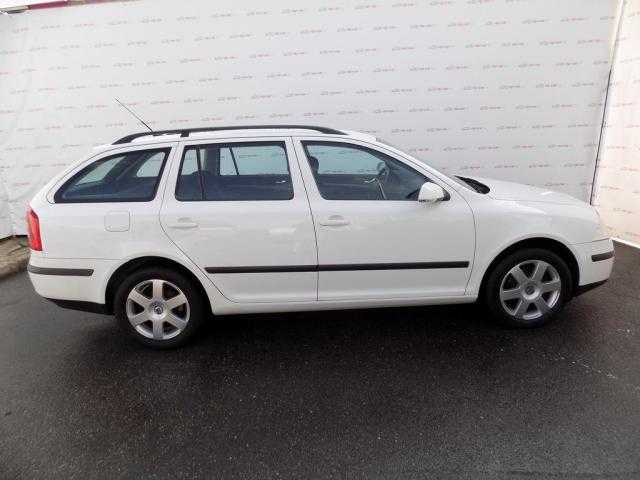 Škoda Octavia kombi 77kW nafta 200806