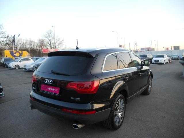 Audi Q7 SUV 171kW nafta 200605