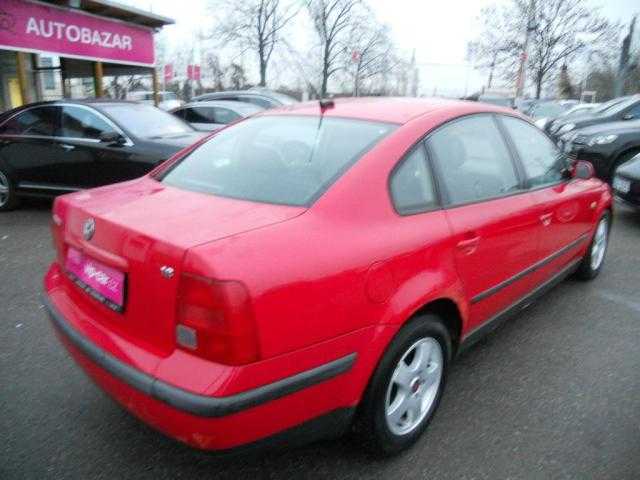 Volkswagen Passat sedan 92kW benzin 199901