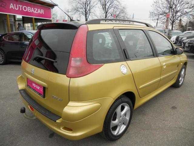 Peugeot 207 kombi 80kW nafta 200604