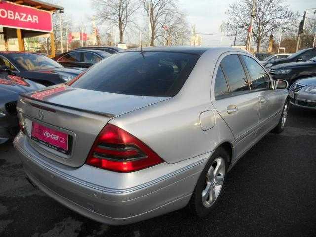 Mercedes-Benz Třídy C sedan 125kW nafta 200307