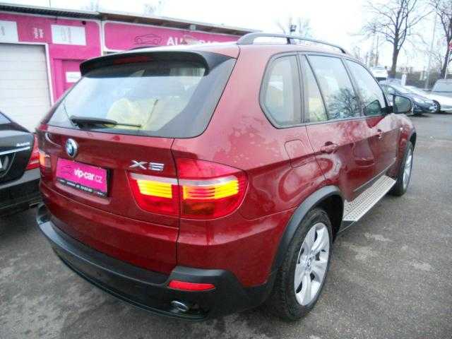 BMW X5 SUV 210kW nafta 200807