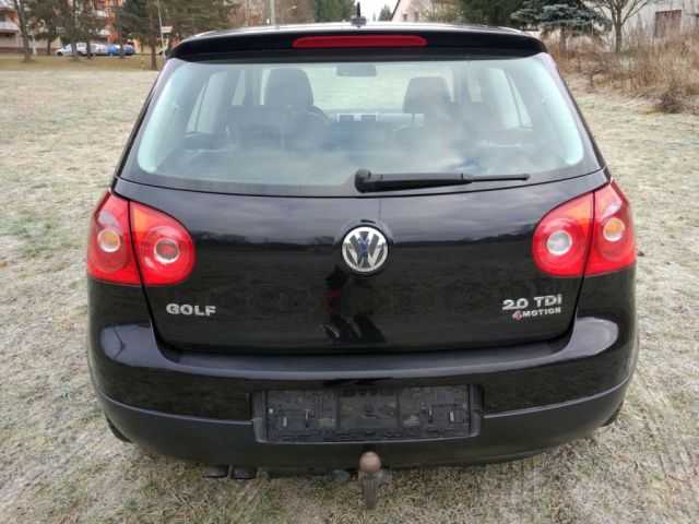 Volkswagen Golf hatchback 103kW nafta 200612