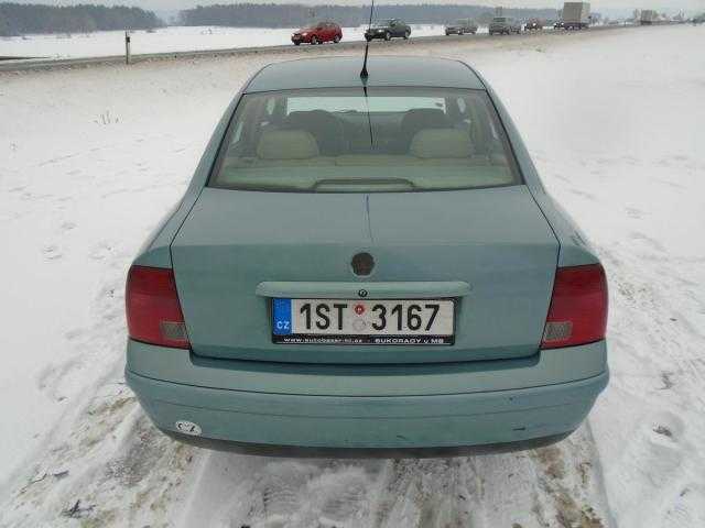 Volkswagen Passat sedan 66kW nafta 2000