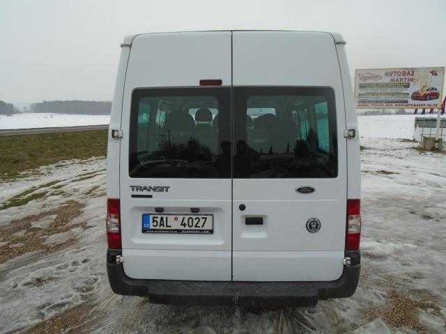 Ford Transit minibus 81kW nafta 2007