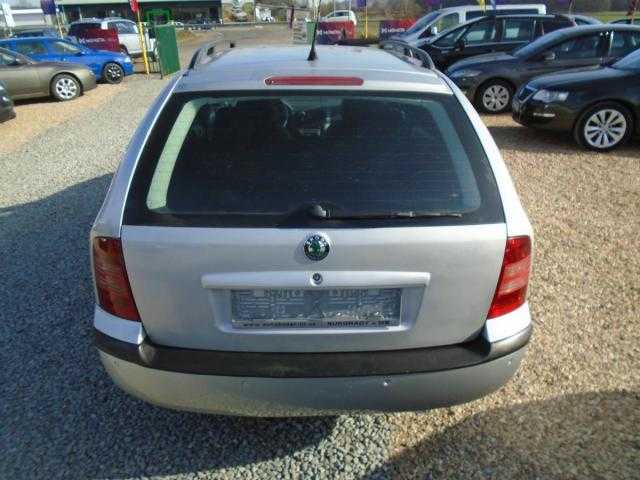 Škoda Octavia kombi 96kW nafta 2003