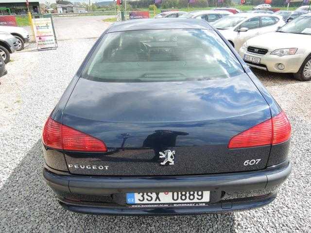 Peugeot 607 sedan 116kW benzin 2001