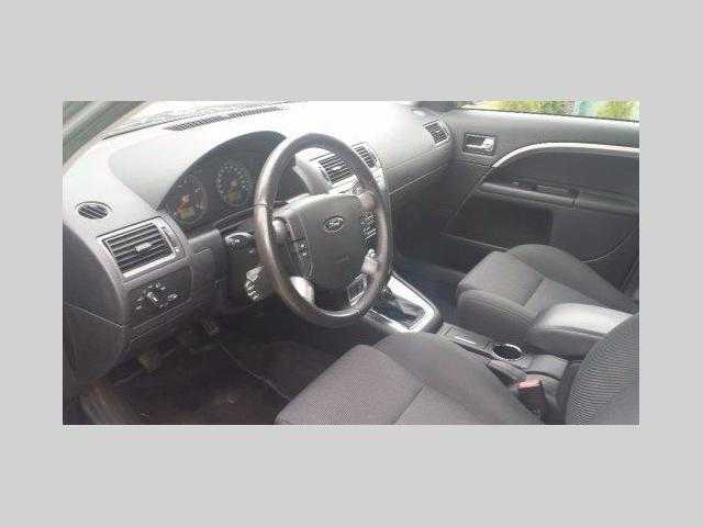 Ford Mondeo kombi 96kW nafta 2005