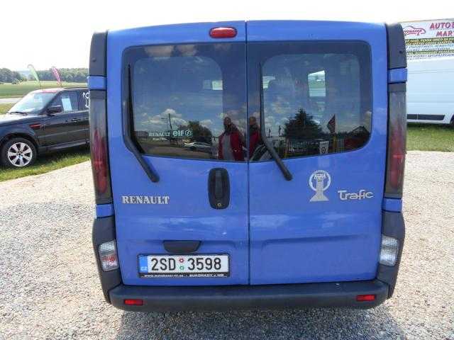 Renault Trafic skříň 74kW nafta 2002