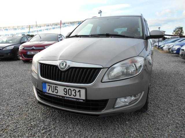 Škoda Fabia kombi 63kW benzin 2012