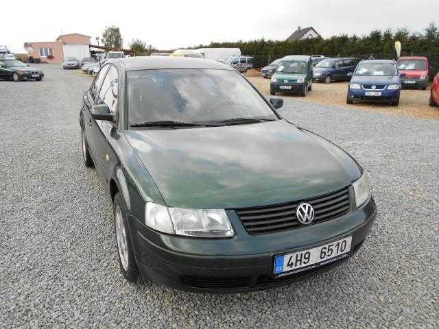 Volkswagen Passat sedan 110kW nafta 1999