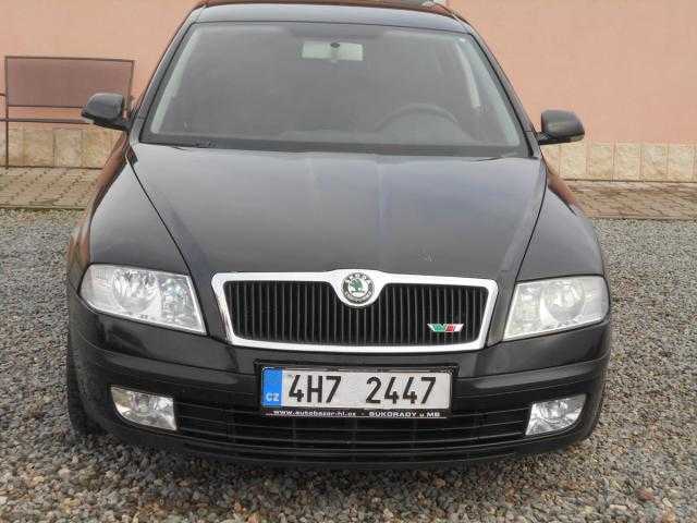 Škoda Octavia hatchback 135kW nafta 2004