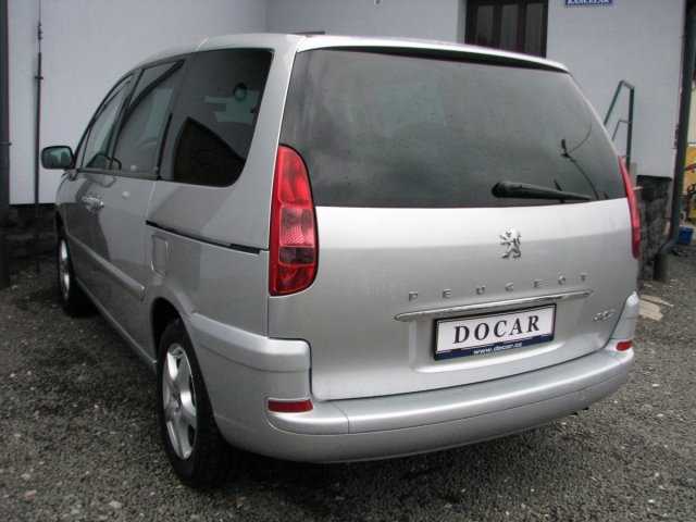 Peugeot 807 MPV 94kW nafta 2006