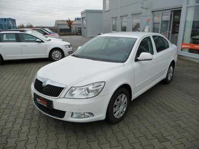 Škoda Octavia hatchback 77kW nafta 201206