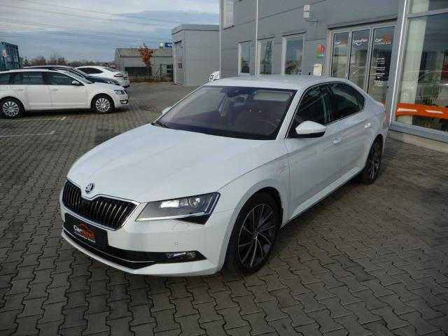 Škoda Superb hatchback 140kW nafta 201511