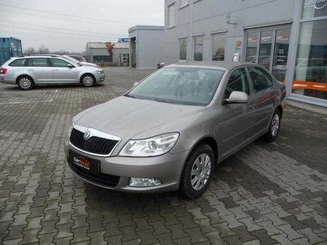 Škoda Octavia hatchback 77kW nafta 201211