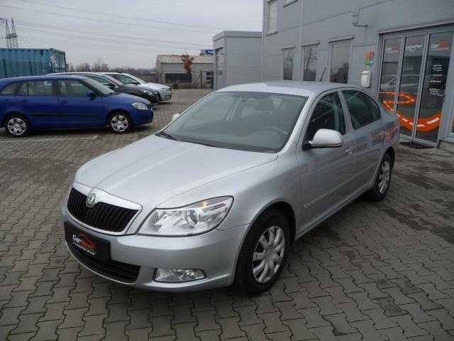 Škoda Octavia hatchback 77kW nafta 201110