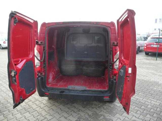 Peugeot Expert Tepee VAN 94kW nafta 201301