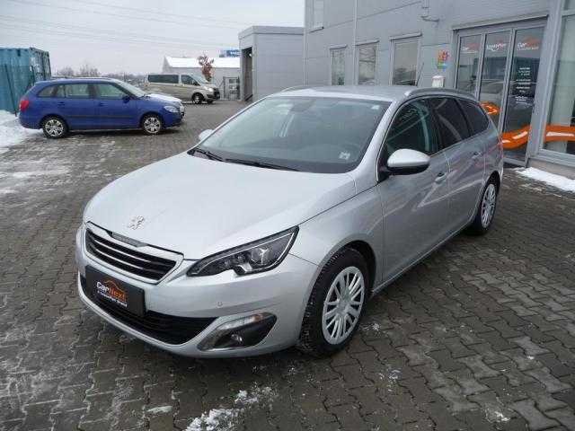 Peugeot 308 kombi 110kW nafta 201401