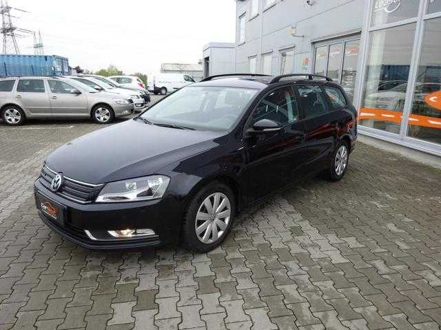 Volkswagen Passat kombi 77kW nafta 201211