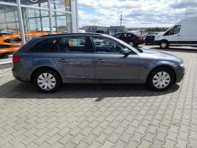 Audi A4 kombi 88kW nafta 201209