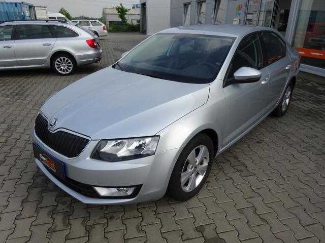 Škoda Octavia hatchback 81kW nafta 201605