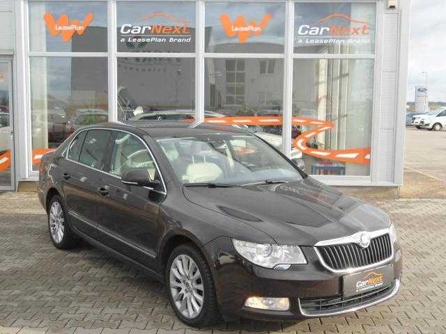 Škoda Superb hatchback 103kW nafta 201306