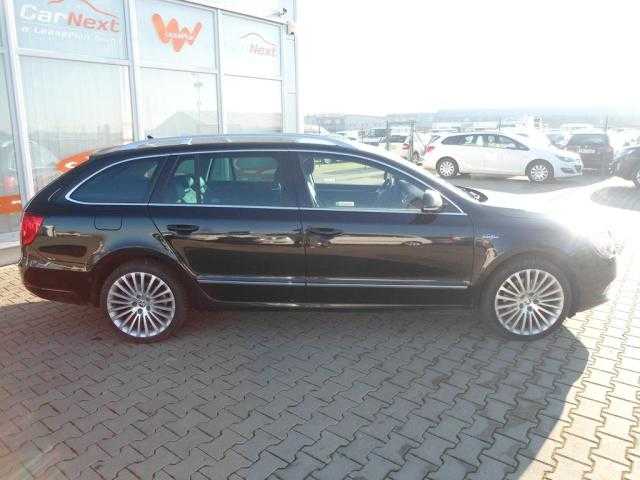 Škoda Superb kombi 125kW nafta 201408