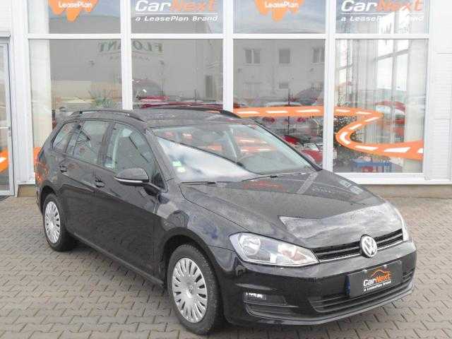 Volkswagen Golf kombi 77kW nafta 201312