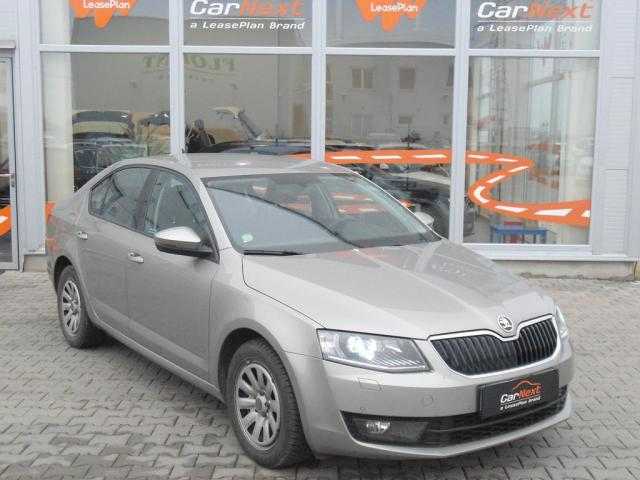 Škoda Octavia hatchback 77kW nafta 201411