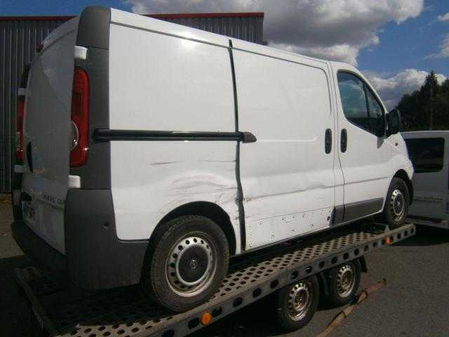 Opel Vivaro skříň 84kW nafta 2012