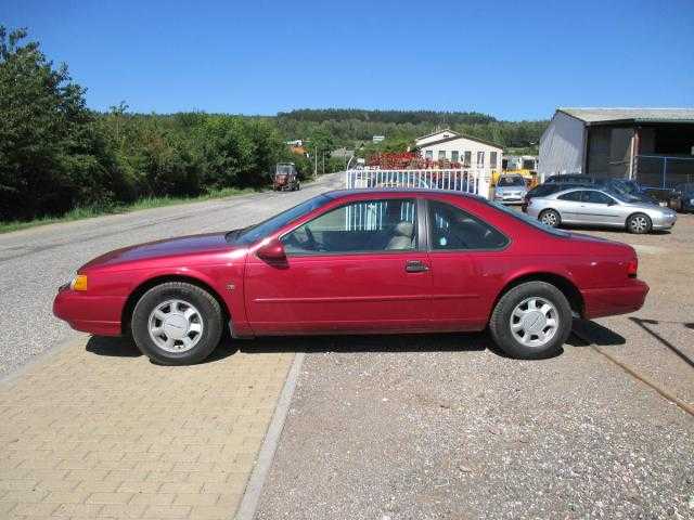 Ford Thunderbird kupé 0kW benzin 1995