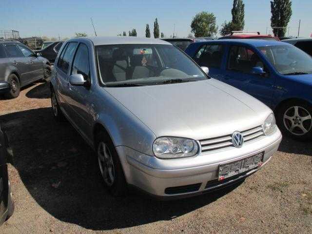 Volkswagen Golf hatchback 77kW benzin 2002