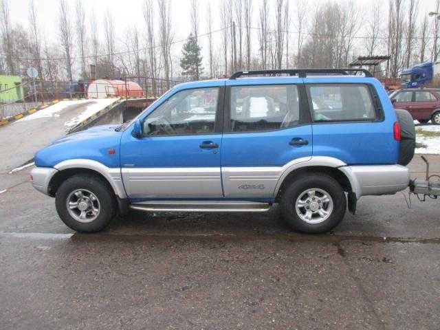 Nissan Terrano II terénní 87kW benzin 1999