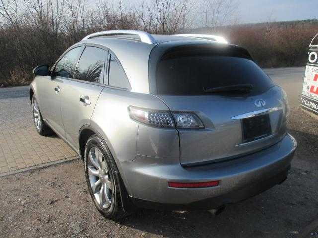 Infiniti FX45 SUV 232kW benzin 2004