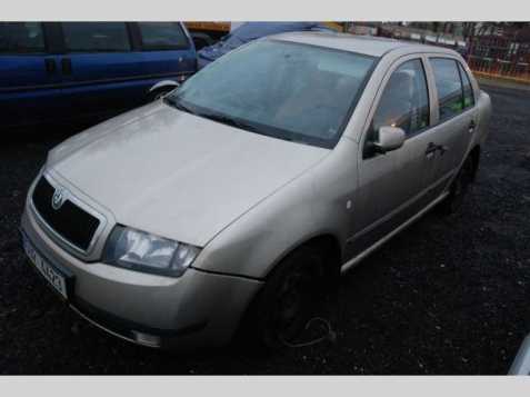 Škoda Fabia sedan 47kW benzin 200404