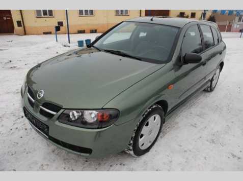 Nissan Almera hatchback 72kW benzin 200306