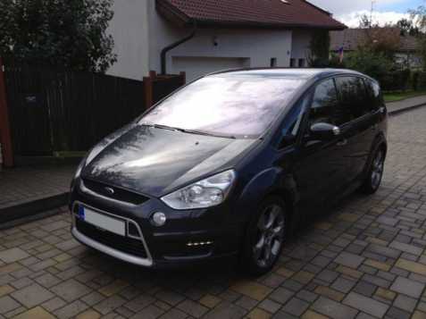 Ford S-MAX MPV 103kW nafta 201002