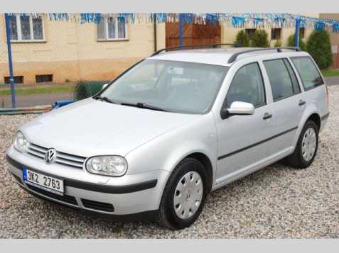 Volkswagen Golf kombi 66kW nafta 200003