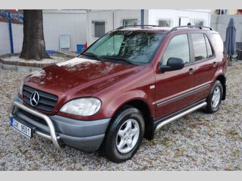 Mercedes-Benz Třídy M SUV 120kW nafta 200105