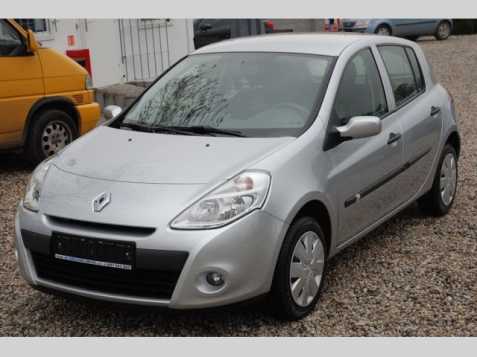 Renault Clio hatchback 55kW benzin 201107