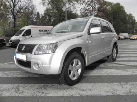 Suzuki Grand Vitara kombi 95kW nafta 200601