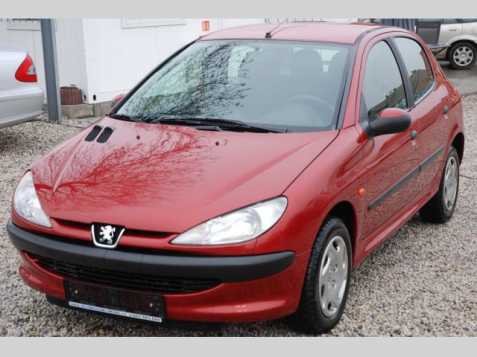 Peugeot 206 hatchback 51kW nafta 199808