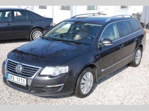 Volkswagen Passat kombi 125kW nafta 200609