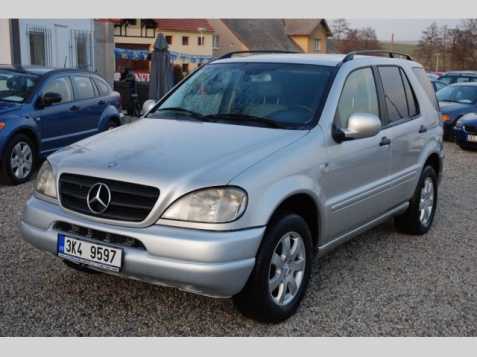 Mercedes-Benz Třídy M SUV 120kW nafta 200101