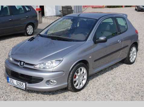 Peugeot 206 hatchback 50kW nafta 200204