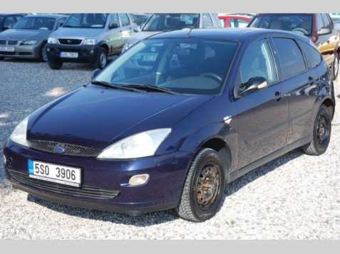 Ford Focus hatchback 66kW nafta 200001