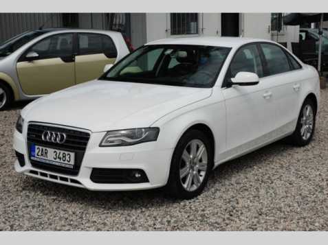 Audi A4 sedan 105kW nafta 201102